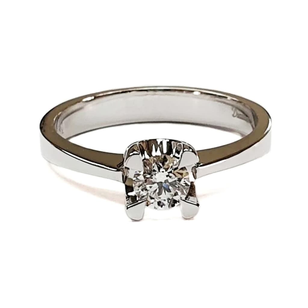 Пръстен с диамант 0,11к.  от бяло злато 14 к.