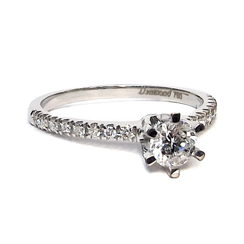 Damski Diamanten Prasten Ot Byalo Zlato 18 Karata