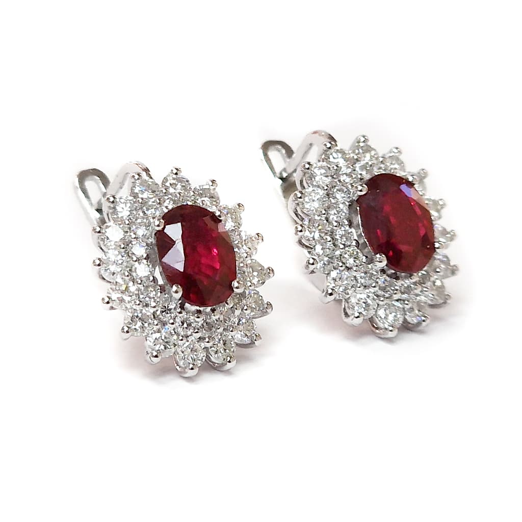 Обеци с рубини и диаманти от бяло злато 14 к.