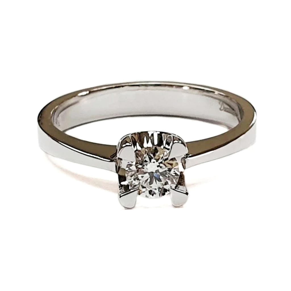 Prasten S Diamant 014 K Ot Byalo Zlato 14 K