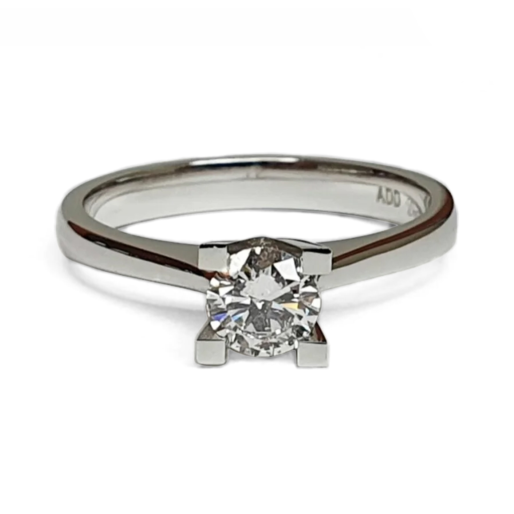 Prasten Ot Byalo Zlato 14 K S Diamant 040 Karata