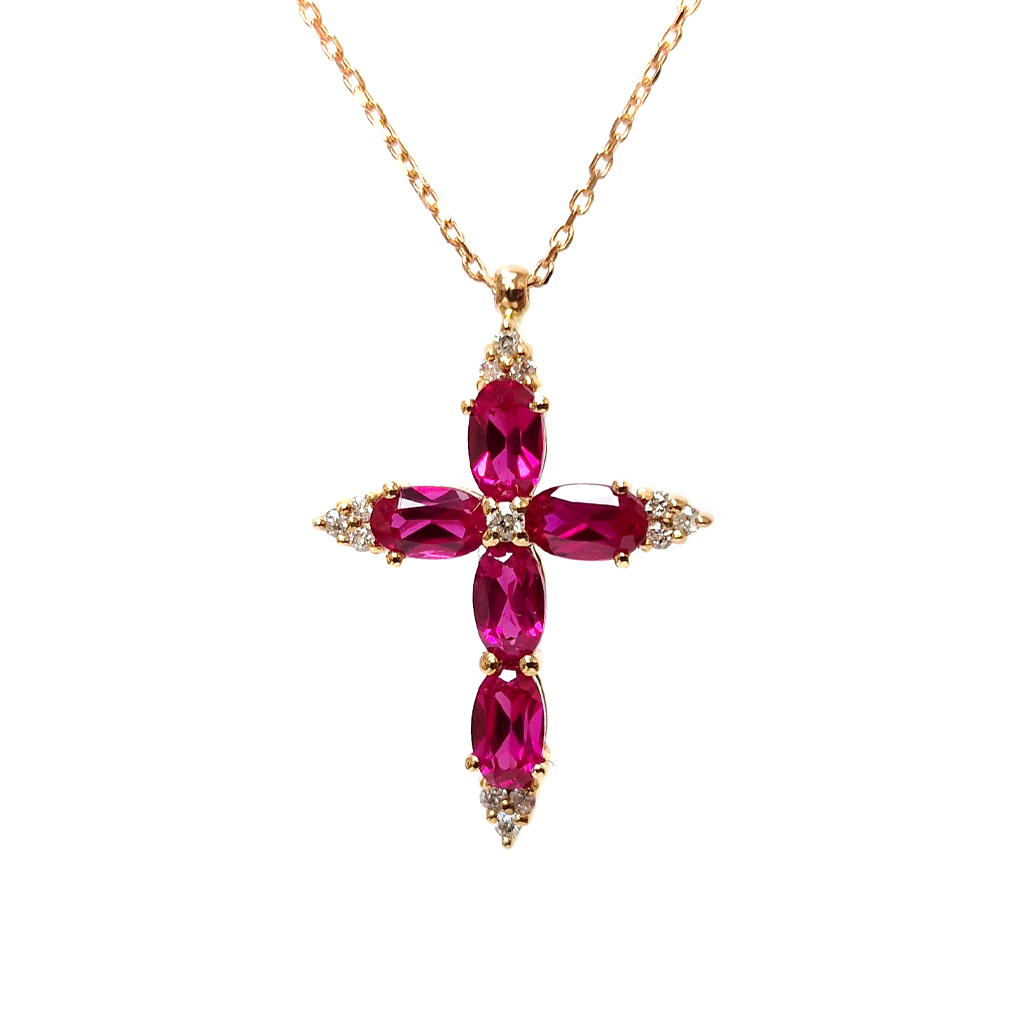 Krast Ot Rozovo Zlato 14 K S Rubini I Diamanti