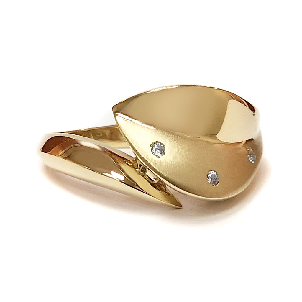 Damski Prasten Ot Zhalto Zlato 14 K S Forma Na Listo 4